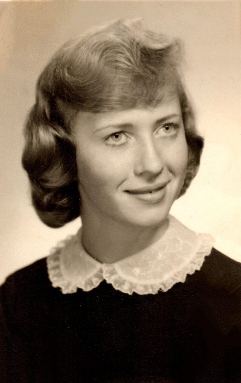 Barbara Joanne Crossman